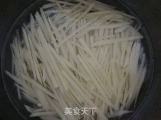 胡萝卜炒土豆丝的做法步骤：2