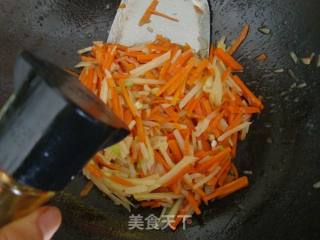 胡萝卜炒土豆丝的做法步骤：6
