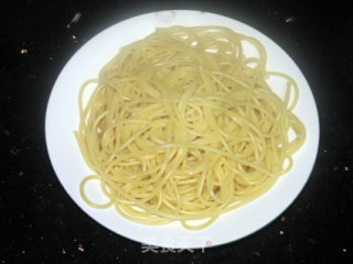 鲜虾意粉的做法步骤：6