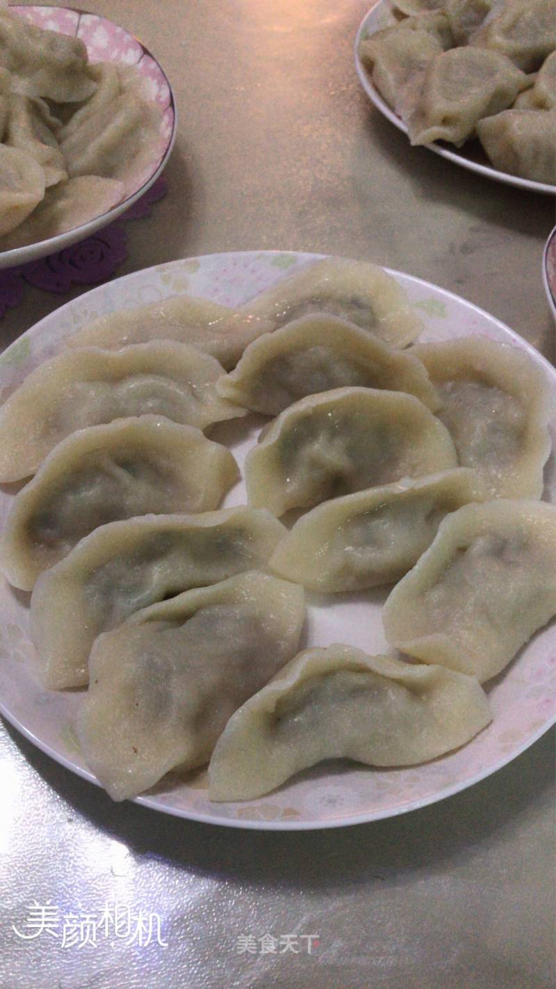 肉三鲜水饺的做法