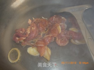 蒜苔炒木耳的做法步骤：3
