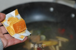 冬阴功火锅的做法步骤：3