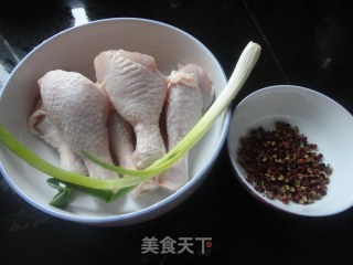 【炸鸡腿】的做法步骤：1