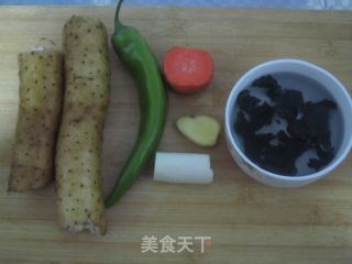 木耳山药的做法步骤：1