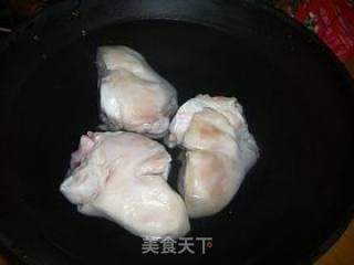 马蹄炖蹄圈的做法步骤：1