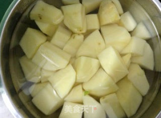 秘制川味大盘鸡的做法步骤：2