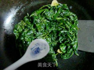 炒枸杞叶的做法步骤：5