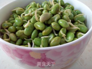 清炒肉青豆的做法步骤：1