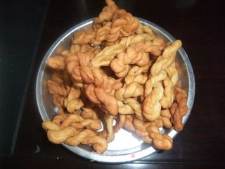 鸡蛋小麻花的做法步骤：5
