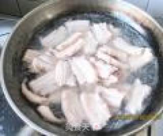 红烧五花肉的做法步骤：2