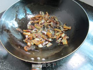小炒猪脸皮肉的做法步骤：5