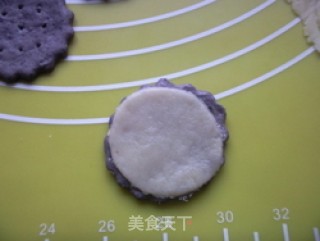 彩色”夹心“饼干的做法步骤：12