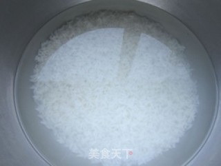 粽香糯米鸡的做法步骤：2