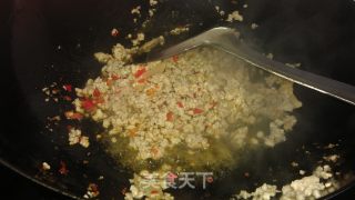 酸豆角炒魔芋豆腐的做法步骤：5