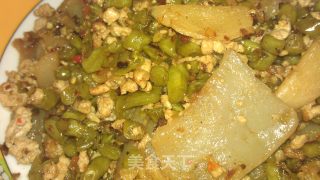 酸豆角炒魔芋豆腐的做法步骤：7