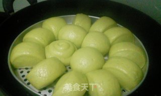 春天的色彩——菠菜馒头的做法步骤：4