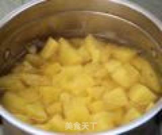 菠萝酱的做法步骤：2