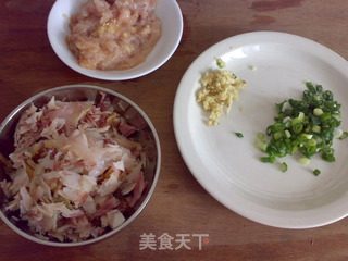 熏鱼鸡肉炒饭的做法步骤：3