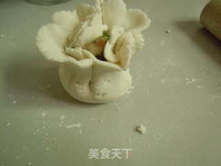 芋仔华丽丽的变身---【芋仔烧卖】的做法步骤：14