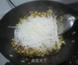 黄豆炒白萝卜丝--雾霾天必备小炒的做法步骤：9