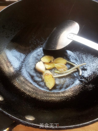 笋干红烧肉的做法步骤：4