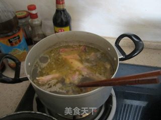 香菇炖土鸡的做法步骤：3