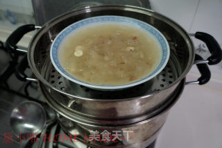 银耳莲子羹的做法步骤：8