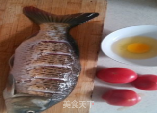 茄汁脆皮鱼的做法步骤：1