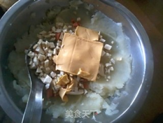 土豆芝士饼的做法步骤：5