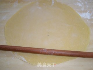 茄子炸酱的手擀鸡蛋面的做法步骤：2