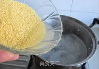 银耳小米粥的做法步骤：5