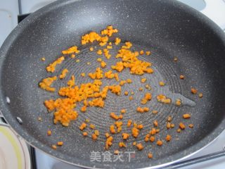 唤醒孩子的味蕾【海苔饭卷】的做法步骤：3