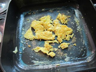 蛋炒莴笋的做法步骤：6