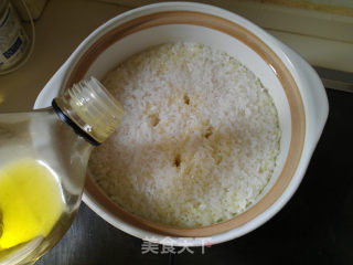 广味香肠煲仔饭的做法步骤：4