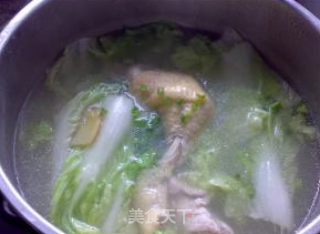 鸡腿白菜汤的做法步骤：10