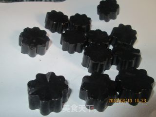 【蝶恋花】diy巧克力的做法步骤：9