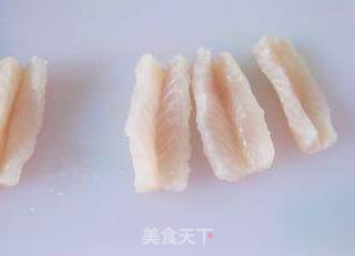 【盐酥鱼片】的做法步骤：3