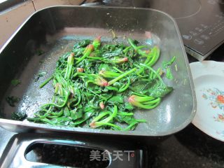 小炒菠菜的做法步骤：5