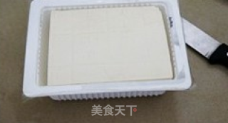 三要点做出外焦内嫩的街头人气小吃——铁板豆腐的做法步骤：2