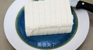 三要点做出外焦内嫩的街头人气小吃——铁板豆腐的做法步骤：3
