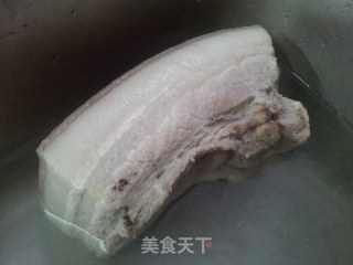 菜薹炒咸肉的做法步骤：1