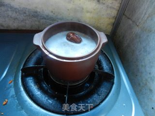 宝宝菠菜红枣鸡蛋小米粥！的做法步骤：3