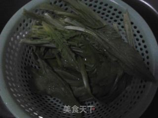 素炒油麦菜的做法步骤：1