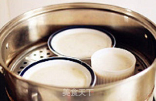 香蕉牛奶鸡蛋羹的做法步骤：4