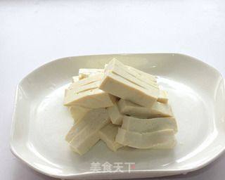 春天里的养生菜----蚝油豆腐煲的做法步骤：5