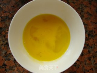 香菇鸡蛋炒饭的做法步骤：1