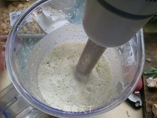 奶香西兰花意面的做法步骤：4