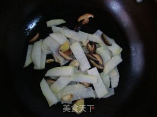 西兰花炒上肉的做法步骤：6