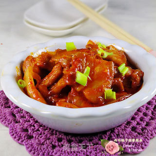 百吃不厌的下饭菜----辣白菜炒五花肉的做法步骤：9