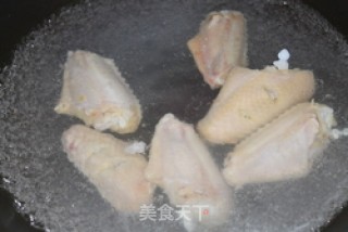 每周必吃——超级美味可乐鸡翅的做法步骤：2